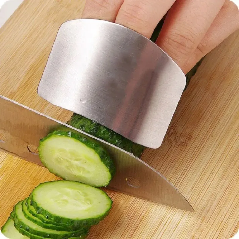 Sturdy Stainless Steel Adjustable Finger Guard Anti Cut Slicing Protection Universal Fit Kitchen Safety Tool image 3