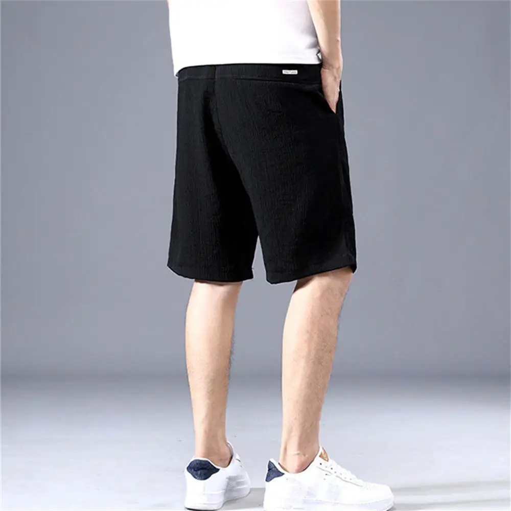 Lce Silk Shorts Men\'s Thin Sports Cropped Pants Loose Straight Leg Cool Breathable New Fashion Trend Casual Pants