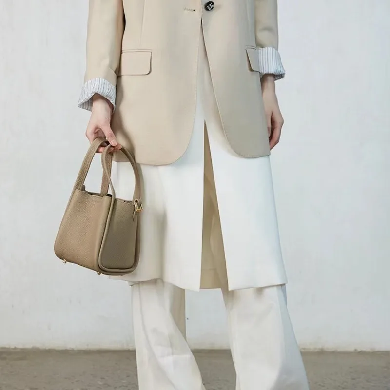 

Vegetable Basket Series Handbag and Crossbody Bag with Versatile Large Capacity Bucket Design