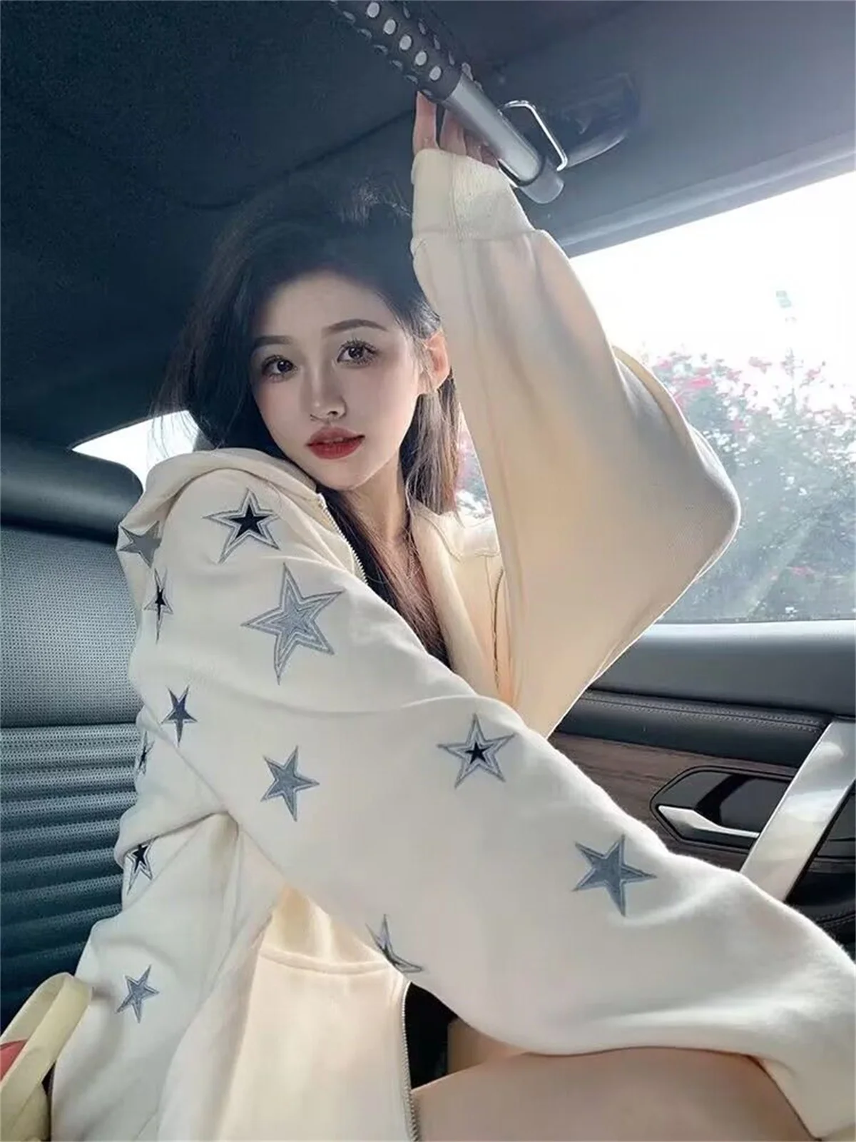 معطف بقلنسوة فريد من نوعه ومتخصص بطباعة نجوم للربيع والخريف، مجموعة من اتجاهات الموضة غير الرسمية، رياح كسولة متعددة الاستخدامات