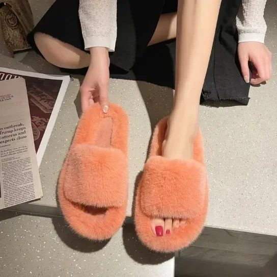 Fashion One Word Thick Fur Slippers Double Fur Slippers Casual Home Cotton Shoes for Women Flat Plush Slippers 2024 New winter