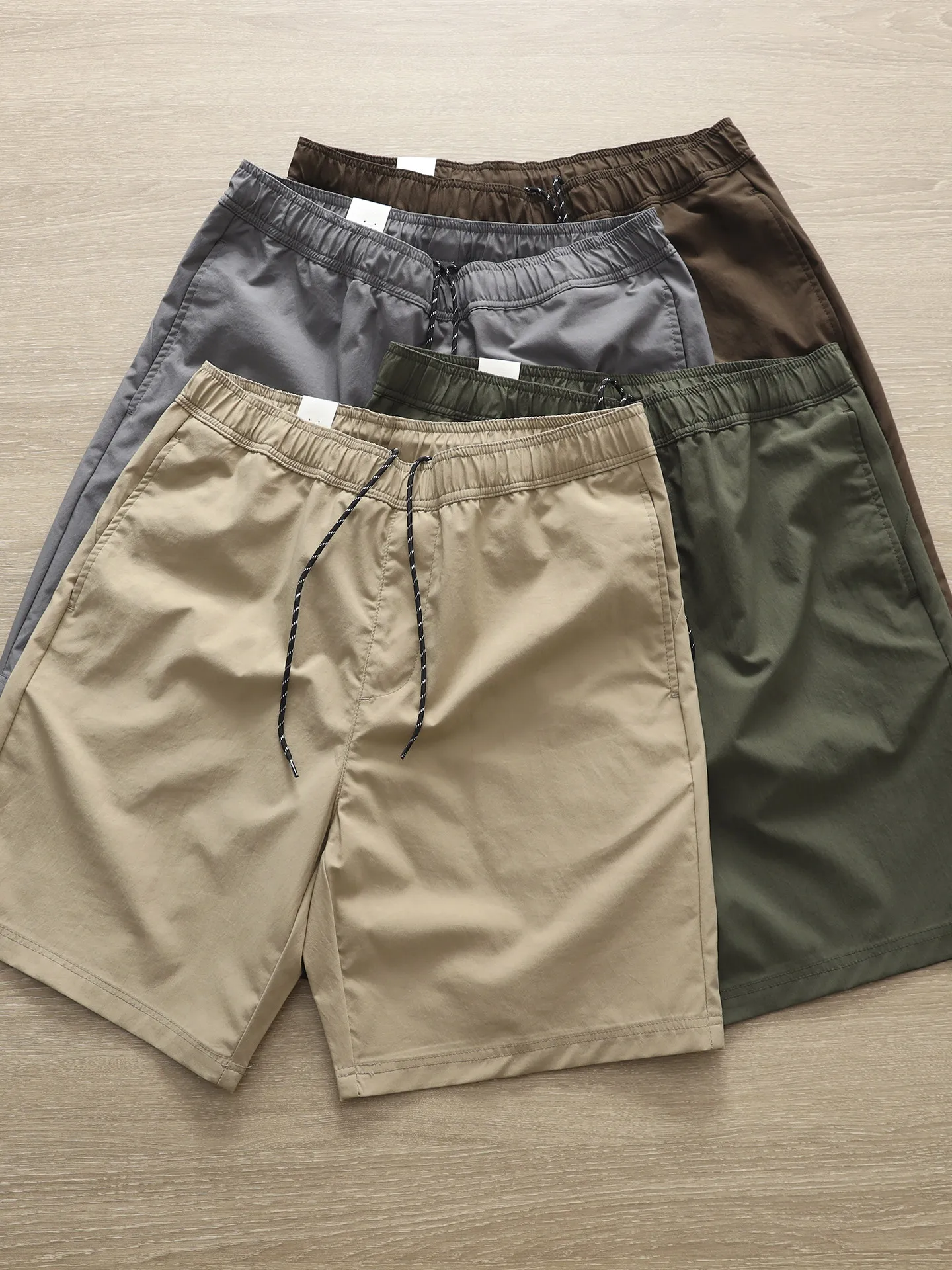 Summer New American Retro Thin Shorts for Men Quick-drying Solid Color Beach Sports Elastic Waist Loose Casual 4-point Pants