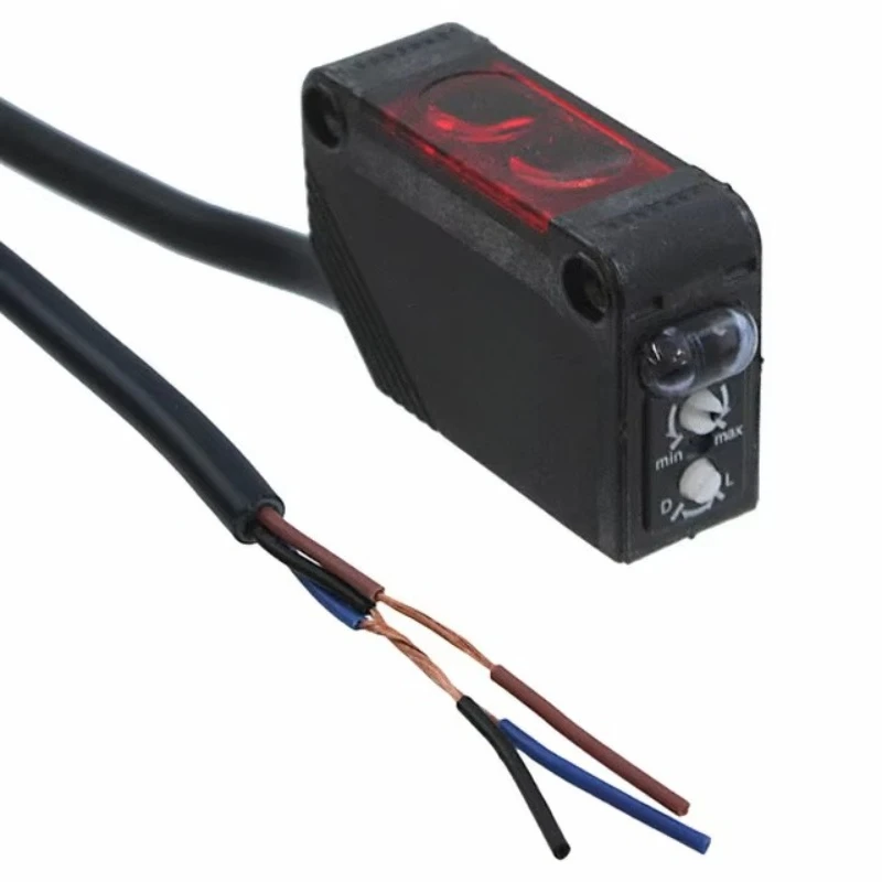Square photoelectric sensor reflection sensor switch distance sensor