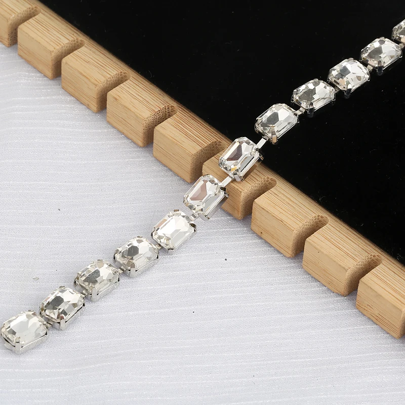 PEESOM 4x8/5x10mm Horse Eye Crystal Rhinestone Trim Chain Sliver Glass Rhinestone Applique Chain Diy Sew On Trim Wedding Dress