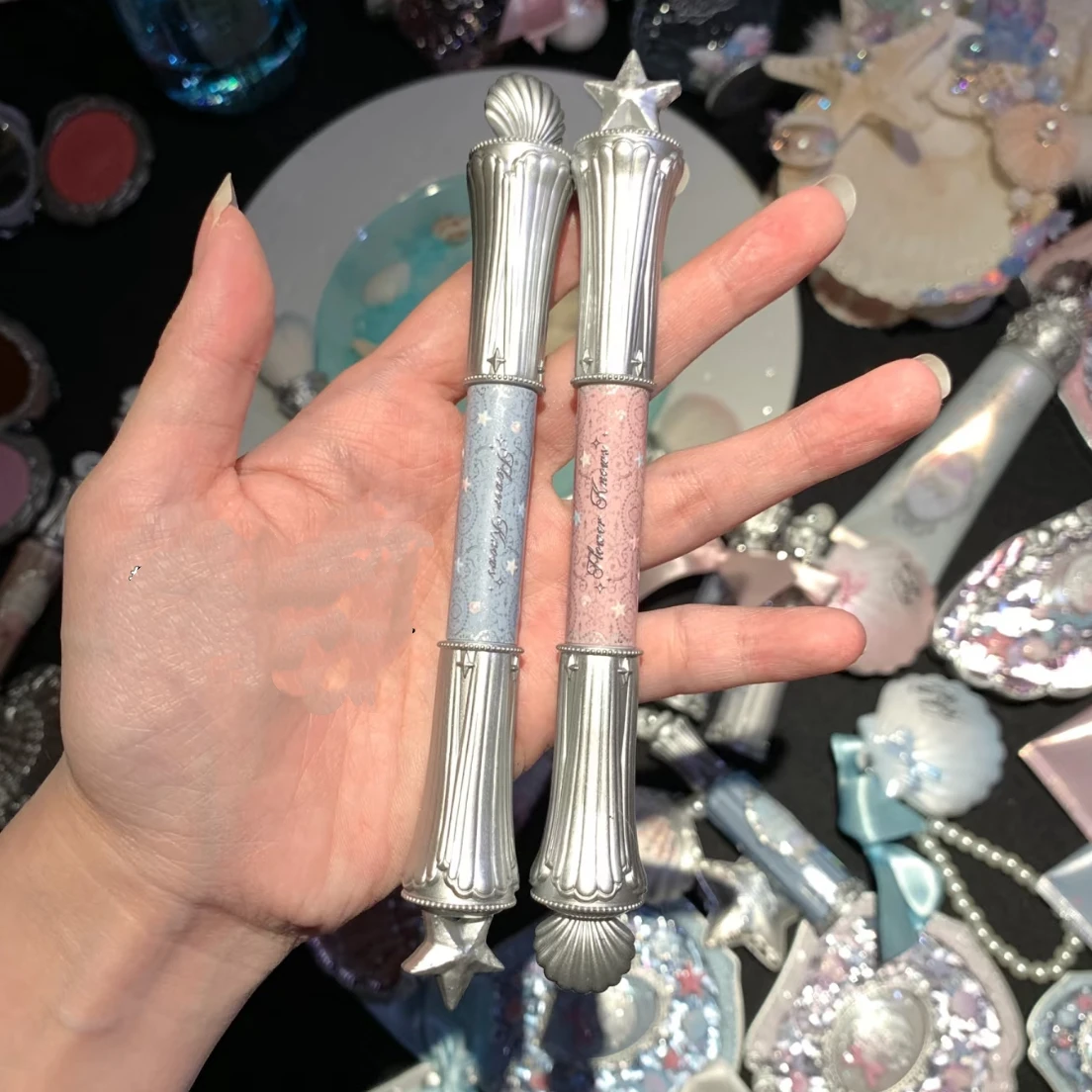 Flower Knows New Dual Tip Pearl Shell Under Eye Brightener Long Lasting Waterproof Eyebrow Eyeliner Smudge Proof Makeup Tools