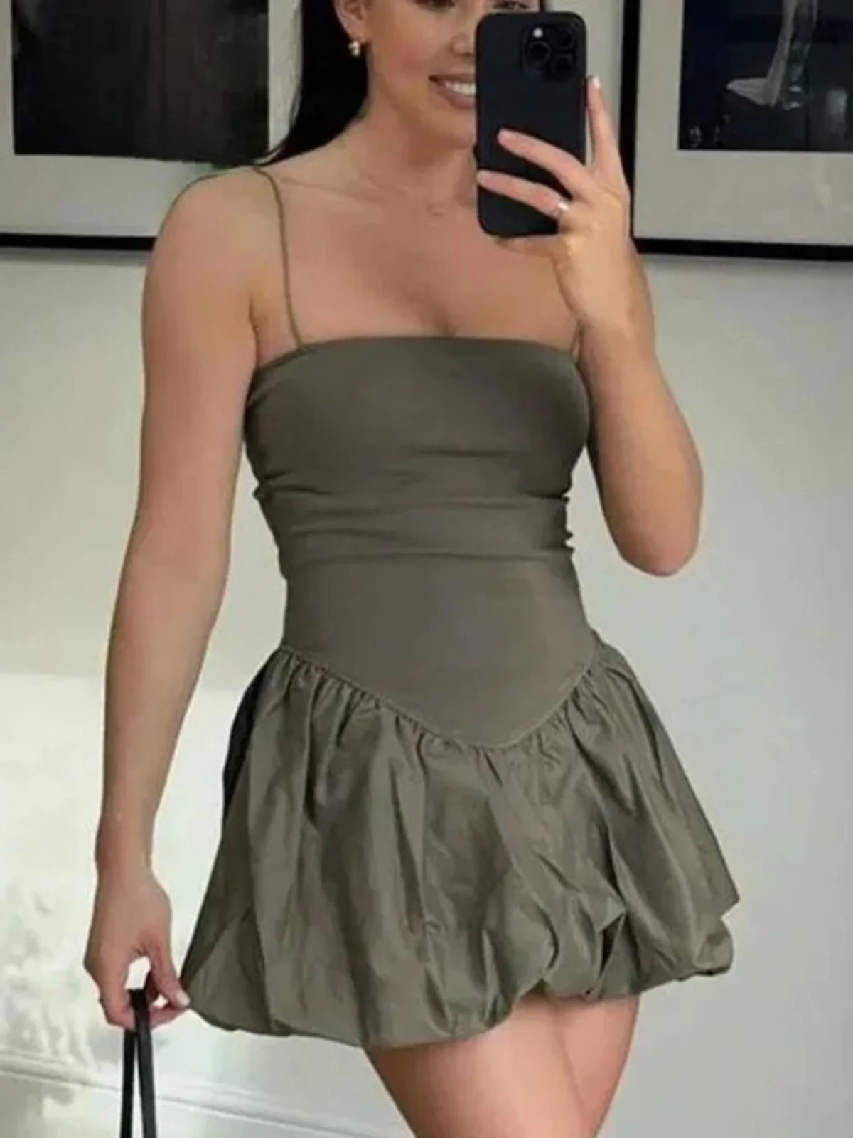 로우 넥 슬리브리스 허리 조임 드레스 여성 스트리트 스타일 유넥 숏 스커트 여름 패션 민소매 허리 인워드 드레스