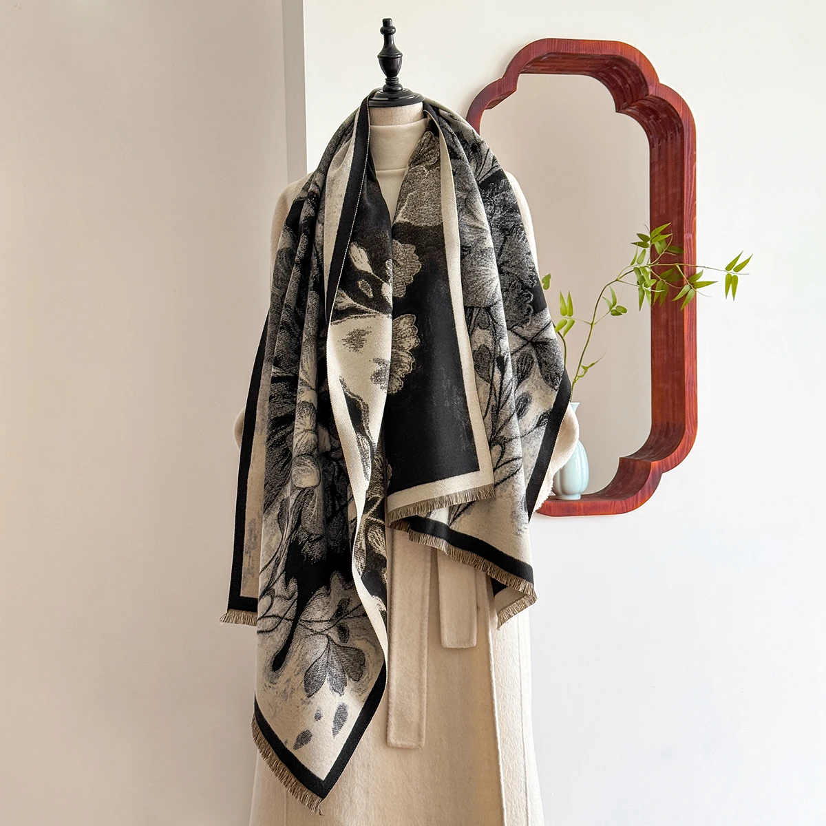 الفاخرة الشتاء المرأة تقليد شال كشمير زهرة فراشة الجاكار وشاح الوجهين الباشمينا للتنقل اليومي