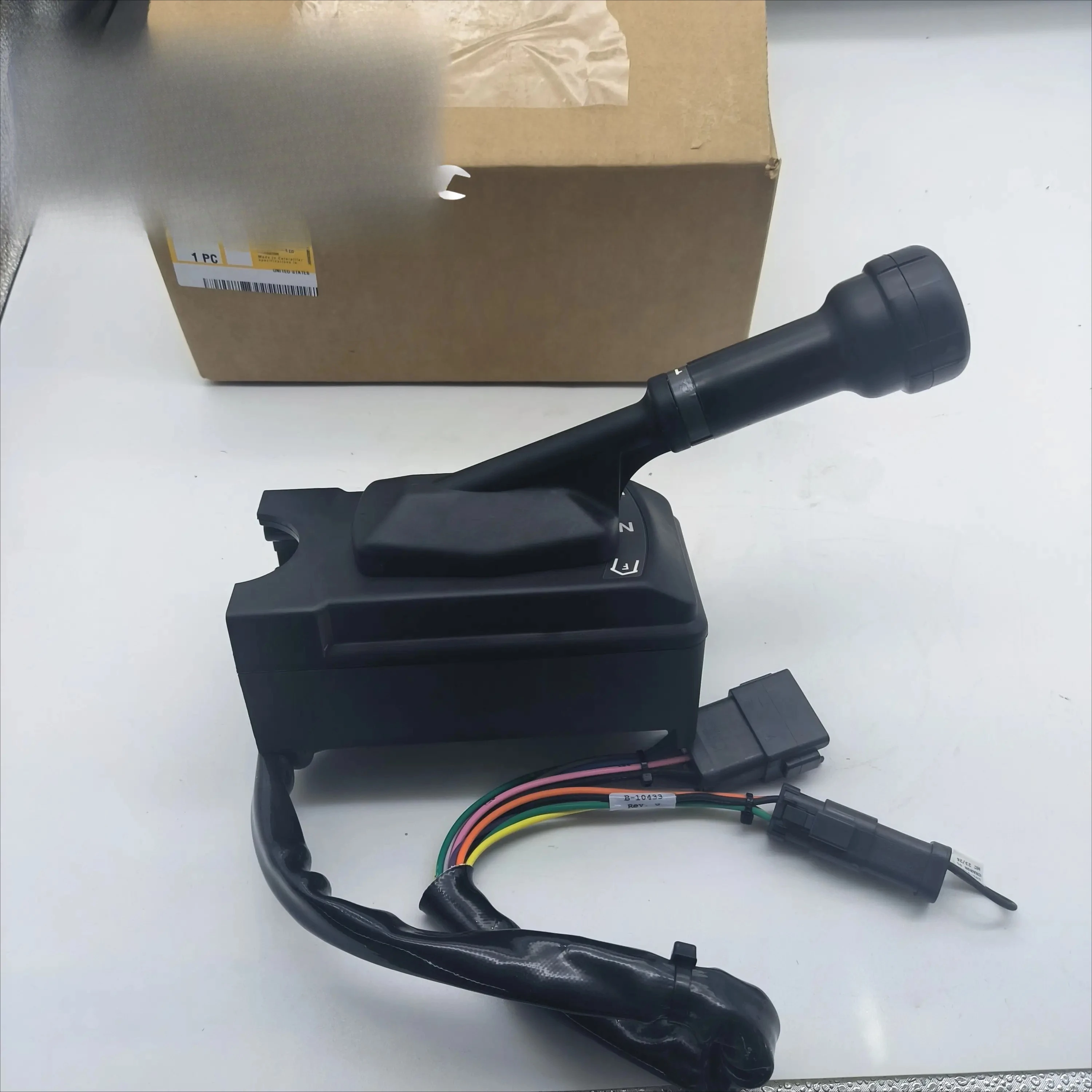 

4621016 462-1016 Transmission Control Assembly Engineering Machinery Parts for SOIL COMPACTOR 815F II 815F Original Hot Sale