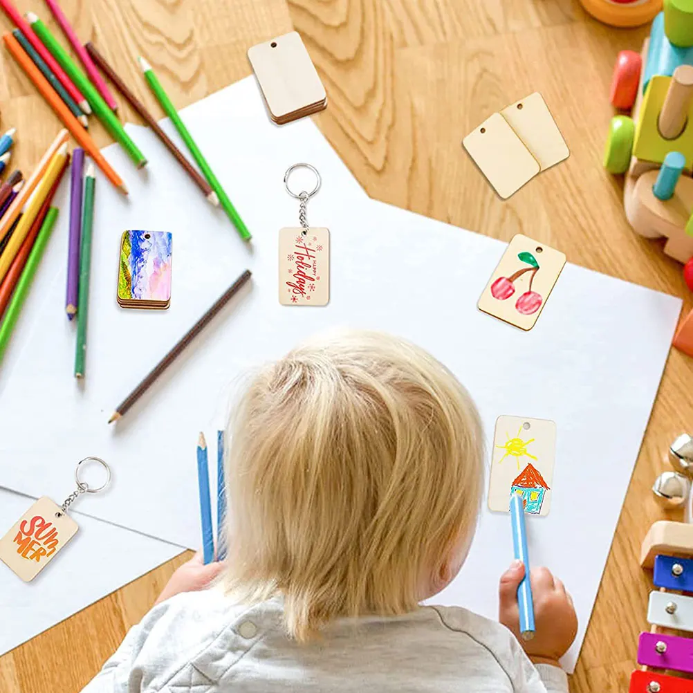 

60Pcs DIY Blank Keychain Pendants Kids Wood Chip Pendant Durable Iron Material Write Unique Gifts DIY Keychain Pendant