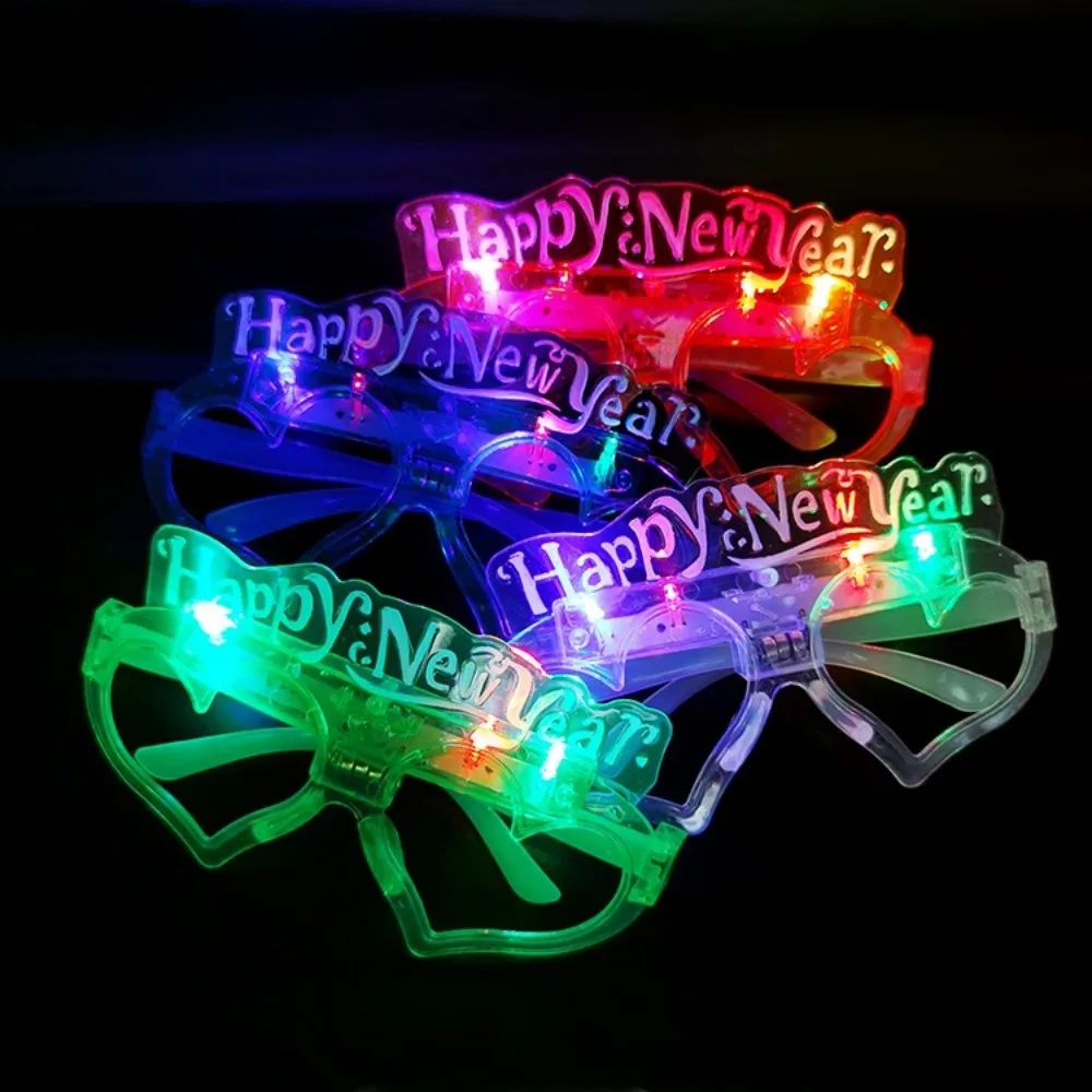 

Светодиодное свечение 2026 новогодние светящиеся очки в форме квадратного/любого сердца с номером и буквами 2026 светодиодные светящиеся очки с подсветкой фотографические украшения