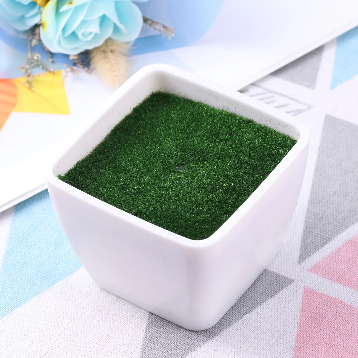 

Artificial Plastic Pot For Home Office Car Desk Decoration Fake Flower Set White Square Simulative Flower Pot Garden