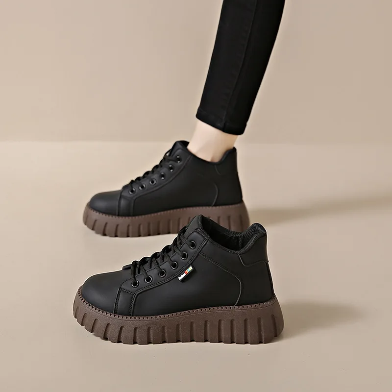 Nuovi stivaletti corti comfort casual autunno inverno scarpe da donna alte con suola spessa versatili alla moda scarpe da donna semplici e calde