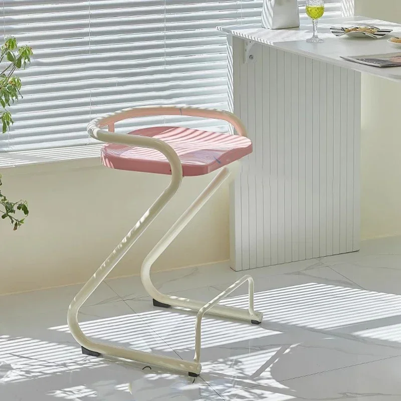 Balcony Bedroom Bar Stools Reception Outdoor Restaurant Bedroom Minimalist Accent Chair Computer Bancos De Bar Trendy Furniture