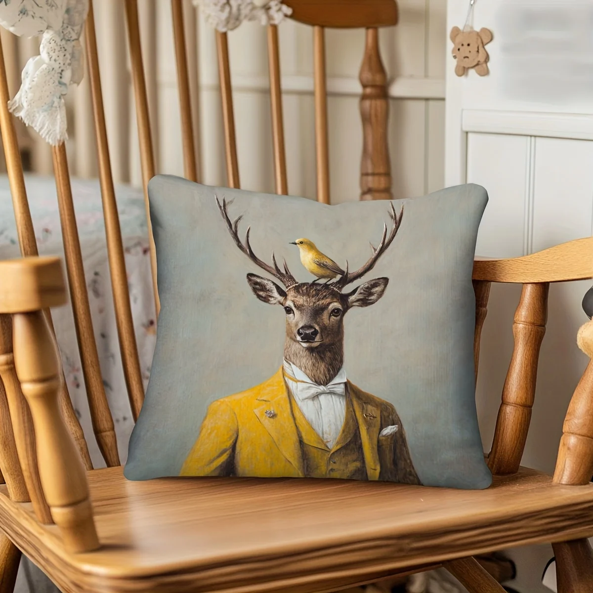 Deer-headed bird patterned cushion cover, festive decorative cushion cover, suitable for Christmas, Halloween, Easter.