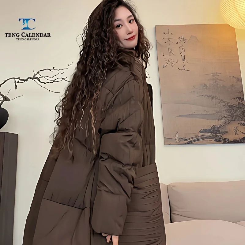Literary Retro Plus Size Down Jacket, High-end Feeling Slimming 90 White Duck Down Warm Windbreaker Jacket, 26 Winter New Style