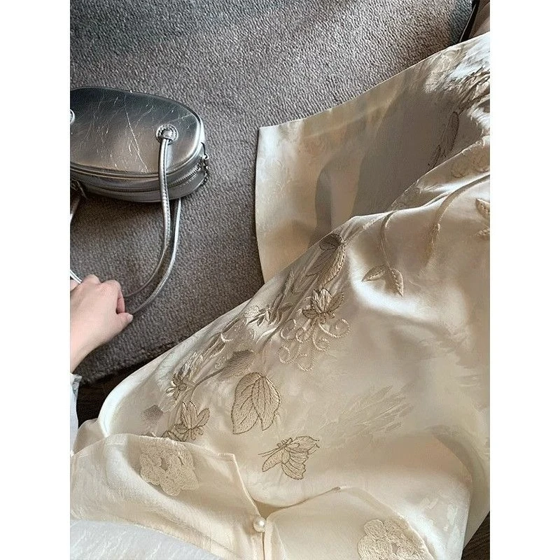 Falda beige bordada de cintura alta para mujer de estilo chino de primavera y verano, faldas con estampado floral de diseñador para mujer