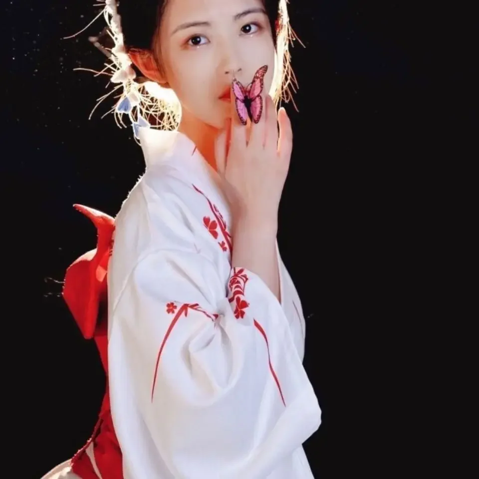 المرأة ثوب الكيمونو الياباني يوكاتا مع أوبي حفلة سهرة فستان السيدات الجيشا هاوري مرحلة أداء تأثيري حلي ملابس التصوير