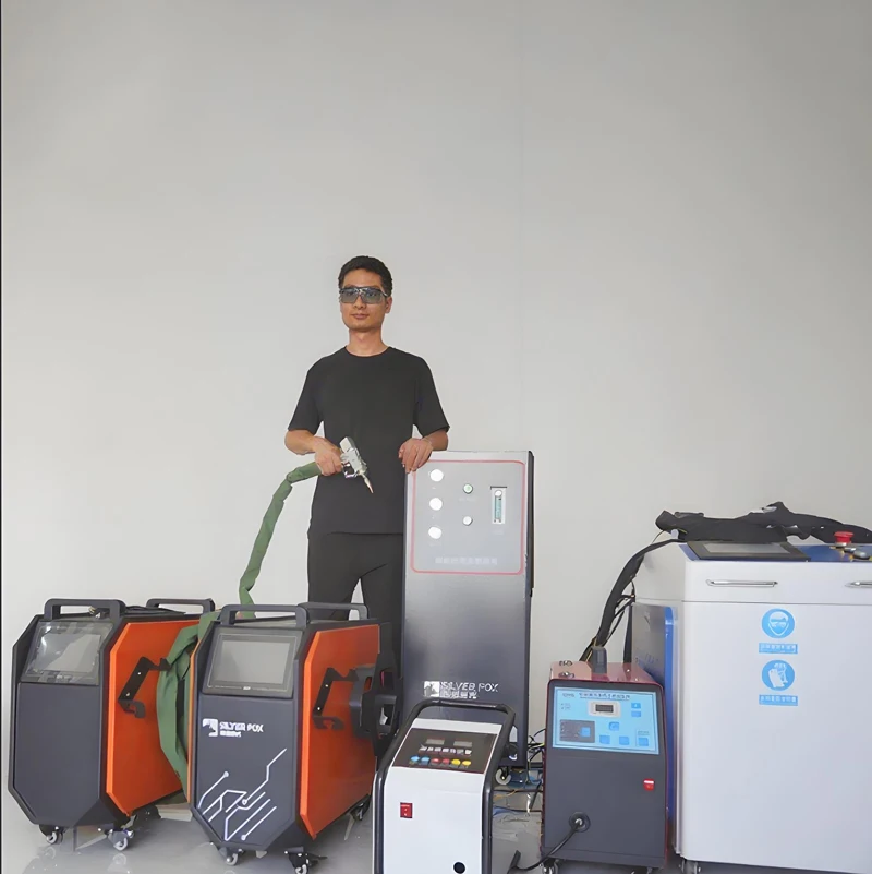 

Новый мини-лазерный аппарат для удаления ржавчины, ручной, 3-в-1, оптоволоконное сварочное оборудование, экологичные сварочные инструменты и оборудование