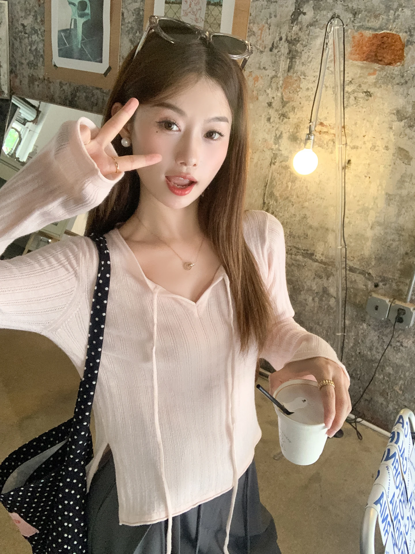 

Zeng Xiao Salt Korean Sle Thin Long Sve Трикотажная женская внутренняя одежда Ранняя осень Топ Aosphere Sensation