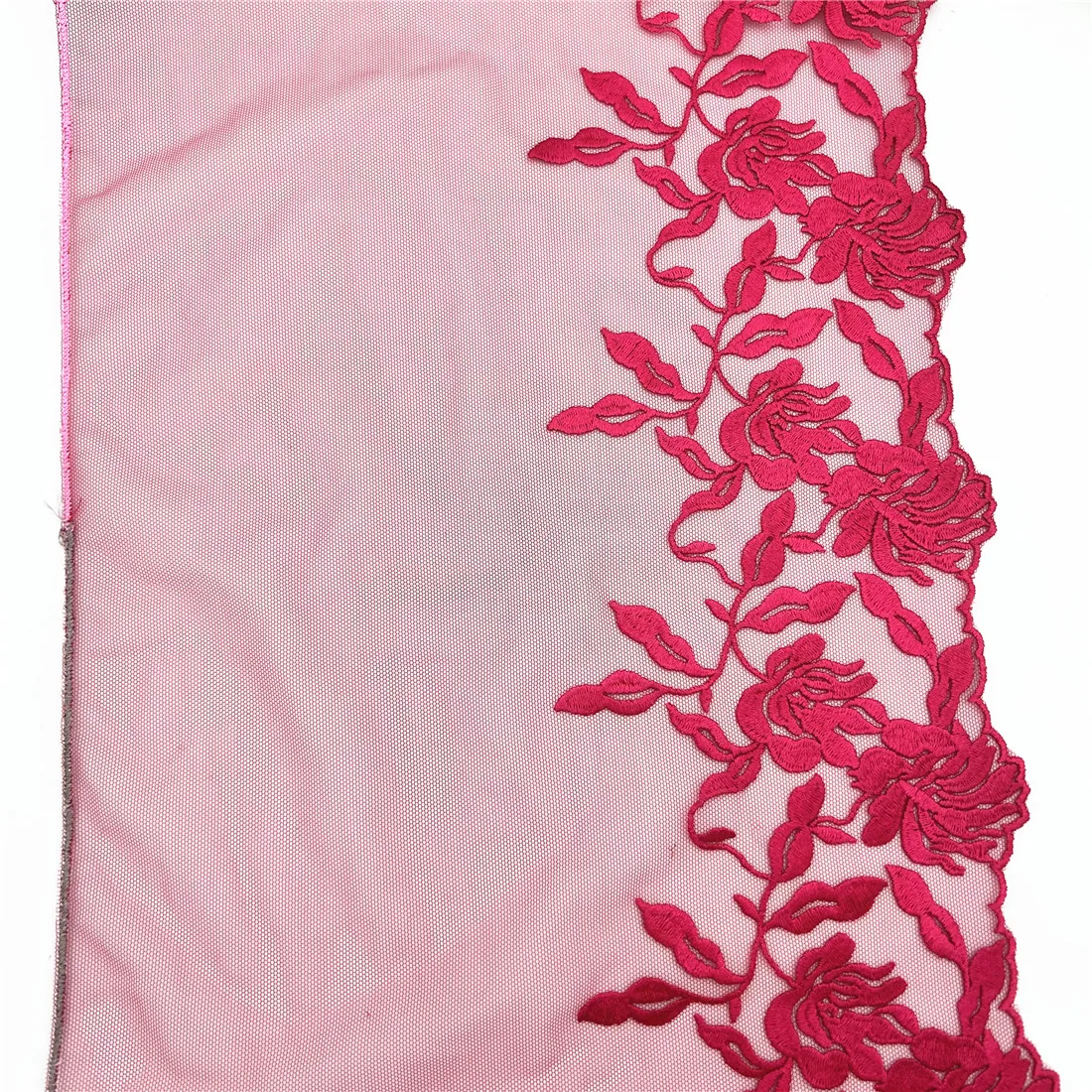 3y/lot Width 25cm Pink Red Non-Elastic Embroidery Lace Trim Clothing Accessories Dress Sewing Applique Costume Lace Wedding