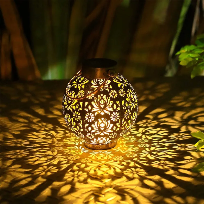 LED Solar Lantern Hollow Wrought Iron Projection Light Hanging Lamps Solar Light Outdoor Waterproof Yard Garden Decoration