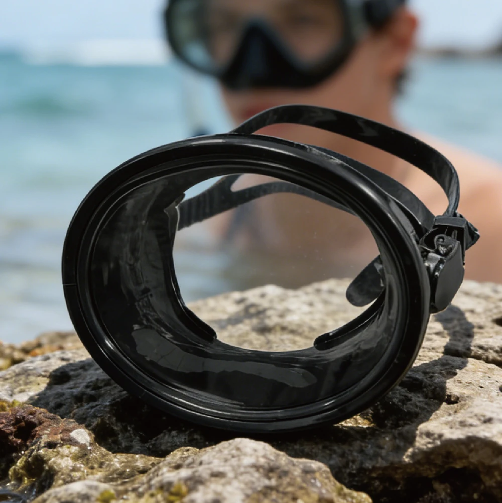 Black frame swimming goggles Wide View Diving Goggles PVC material Diving Mask with silicone seal and soft strap