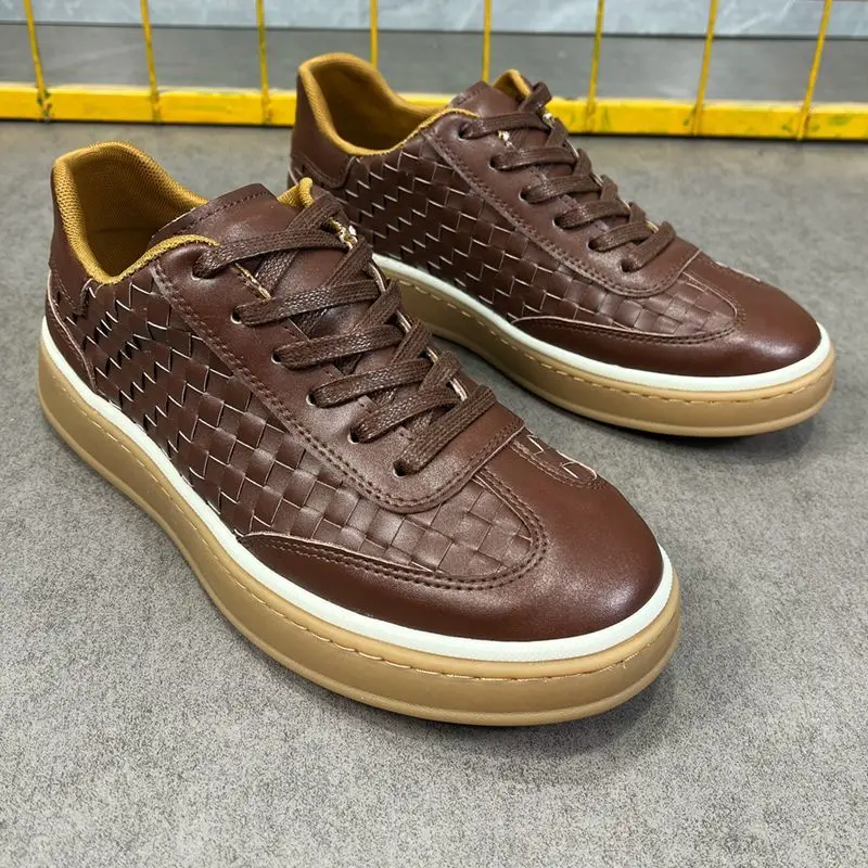 

Новые мужские повседневные кроссовки из натуральной кожи 2026 года: дышащие, универсальные, в стиле ретро, немецкие тренировочные спортивные кеды