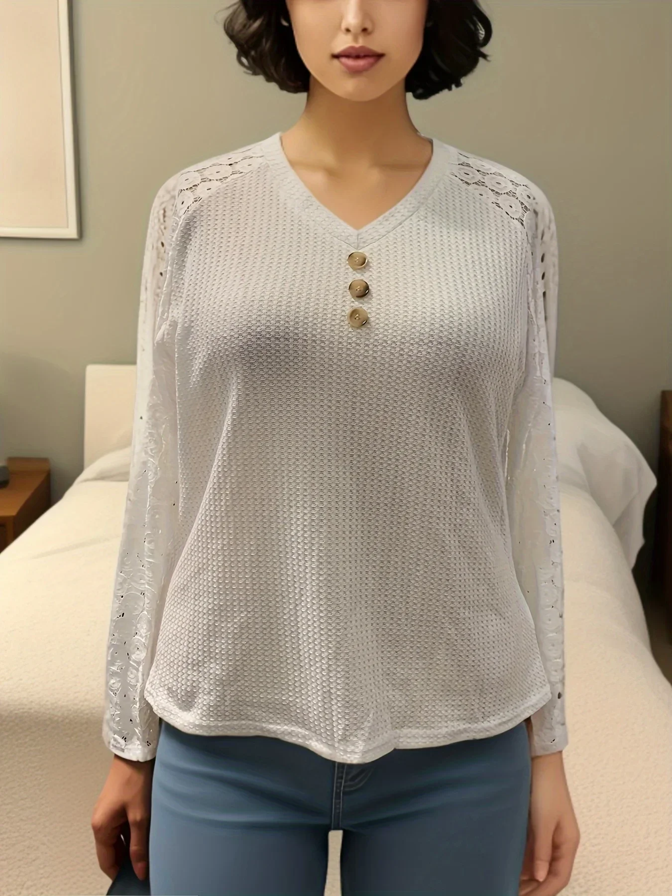

Spring and Autumn Plus Size 1XL-5XL Women's T-shirt Fashion V-neck Long Sleeved Solid Color Top Casual Contrast Lace T-shirt