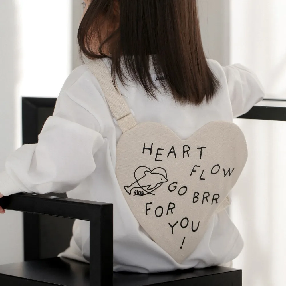 

Casual Childishness Heart Shoulder Pouch Canvas Lightweight Letter Crossbody Bag Cute Black&White Kids Mini Bag Travel