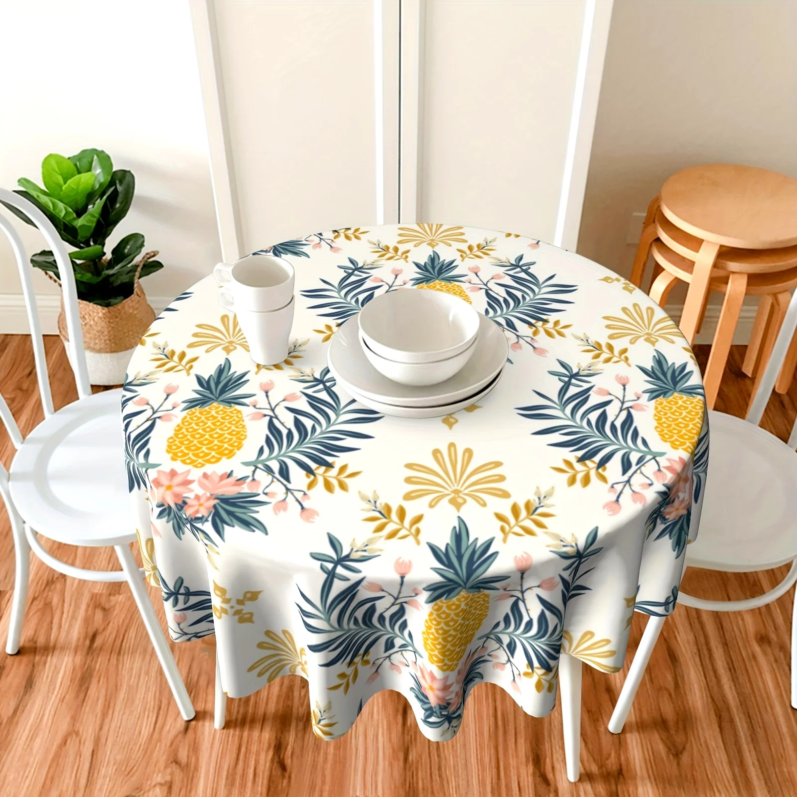 

Tablecloth Round High Quality Polyester Tablecloth Summer Pineapple Tropical Leaf Pattern Vibrant Green Kitchen Dining Room Table Decor for Home Use Parties Picnics Outdoor Indoor Dining Durable Easy Clean Reusable Seasonal Table Cover Decoration