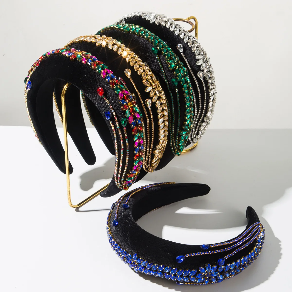 

Fashion Baroque retro wide edge irregular full diamond headband light luxury heavy craftsmanship high-end temperament hair acces