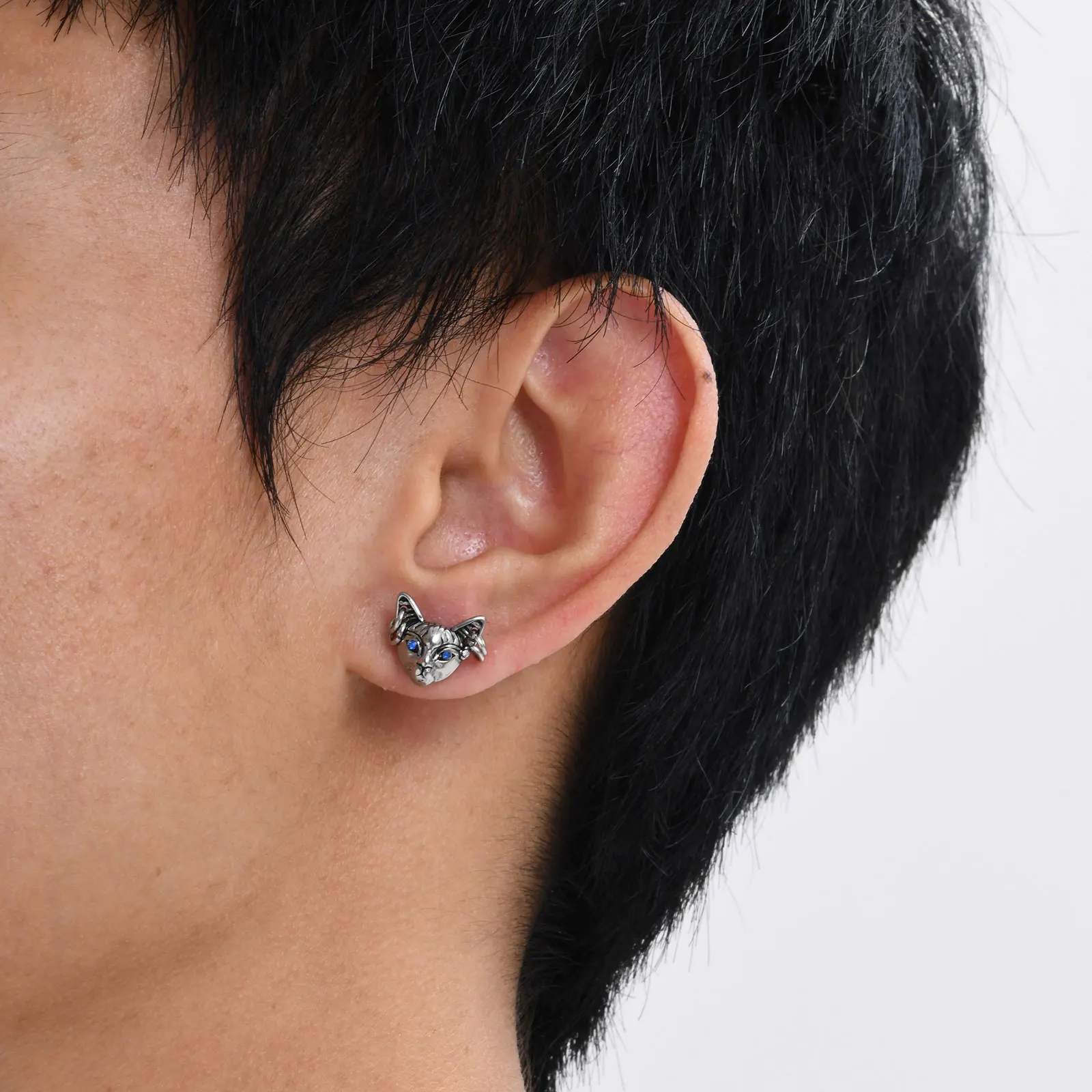 Mprainbow Gothic Cat Earrings for Men Boys,3D Blue Eyed Cat Face Stud Earrings, Vintage Punk Halloween Jewelry Gift for Him