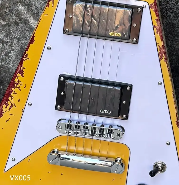 V‑Shape Electric Guitar, Mahogany Body & Neck, Black Rosewood Fretboard, EMG Passive Pickups, Dot Position Inlay, White Pickguar