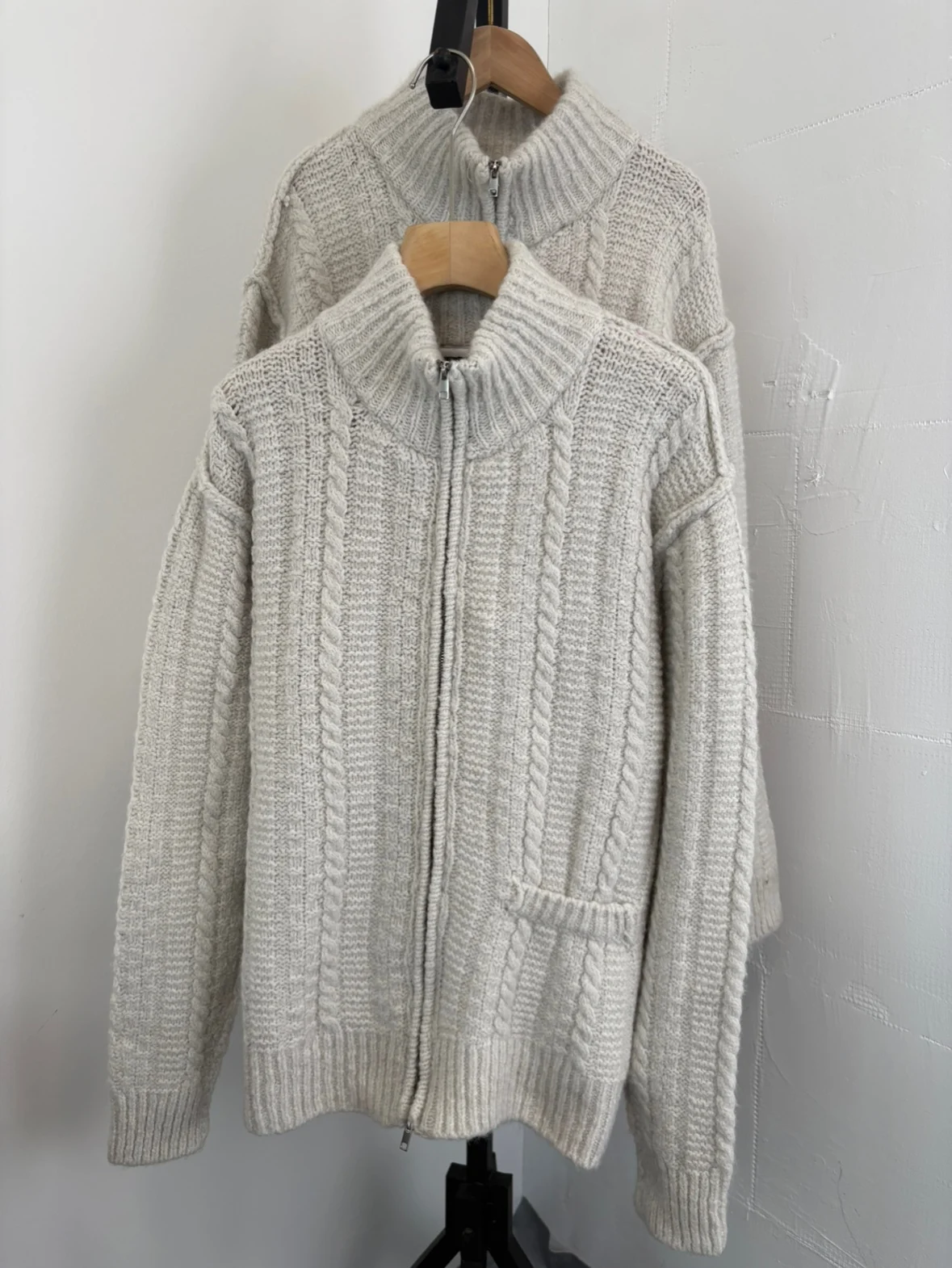 

Мужской повседневный кардиган Weekday45, асимметричный, вязаный, из 35% шерсти, больших размеров, для осеннего сезона, в уличном стиле