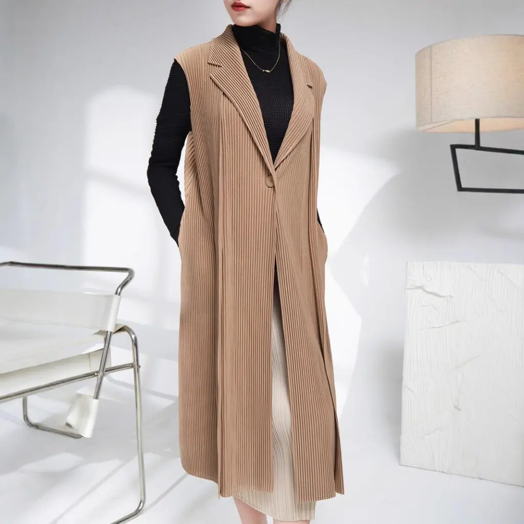 

Miyake Design Women's Pleated Suit Vest High-End Long Sleeveless Jacket Casual All-match Autumn New Fashion