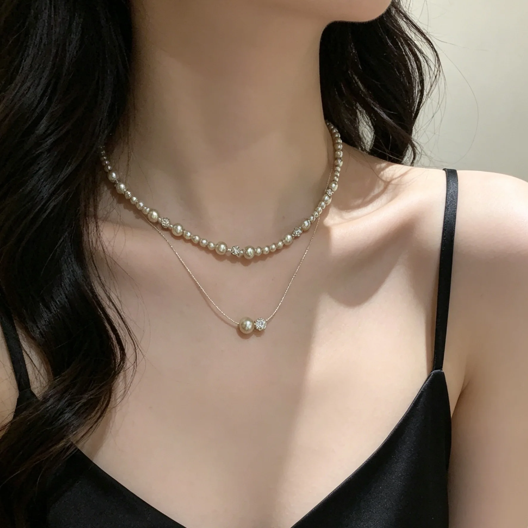 Premium Double Strand Pearl Crystal Ball Choker Stackable Minimalist Light Luxury Collarbone Necklace for Women