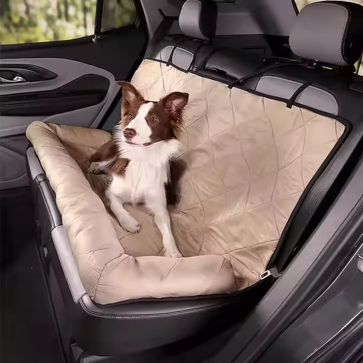

Waterproof Dog Car Seat Cover Square Oxford Pet Travel Carrier Mattress Designer Middle Seat Armrest for Dogs Cats Polyester
