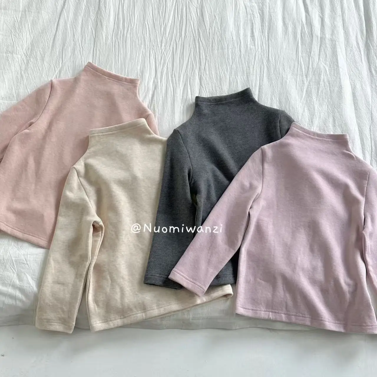 

Children's Clothing Children's Winter Simple and Versatile Warm Long-sleeved T-shirt Bottoming Shirt 2025
