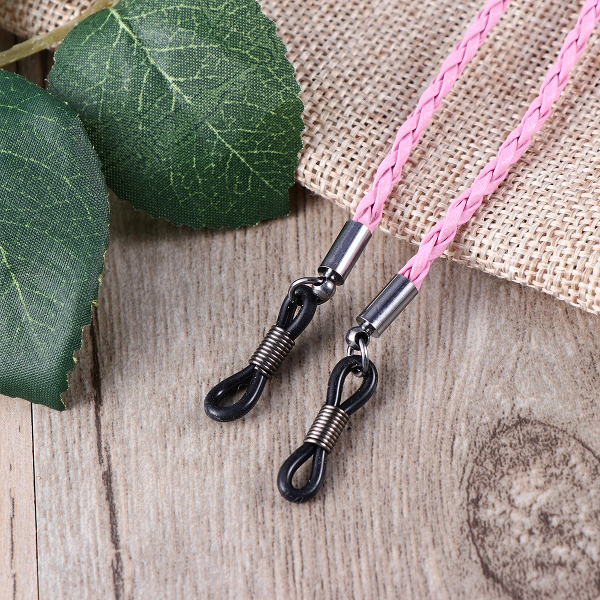 

4pcs Non-slip Glasses Rope Decorative Eyeglass Chain 70cm Adjustable Rubber Grips Steel Coils Universal Connectors Fits Most
