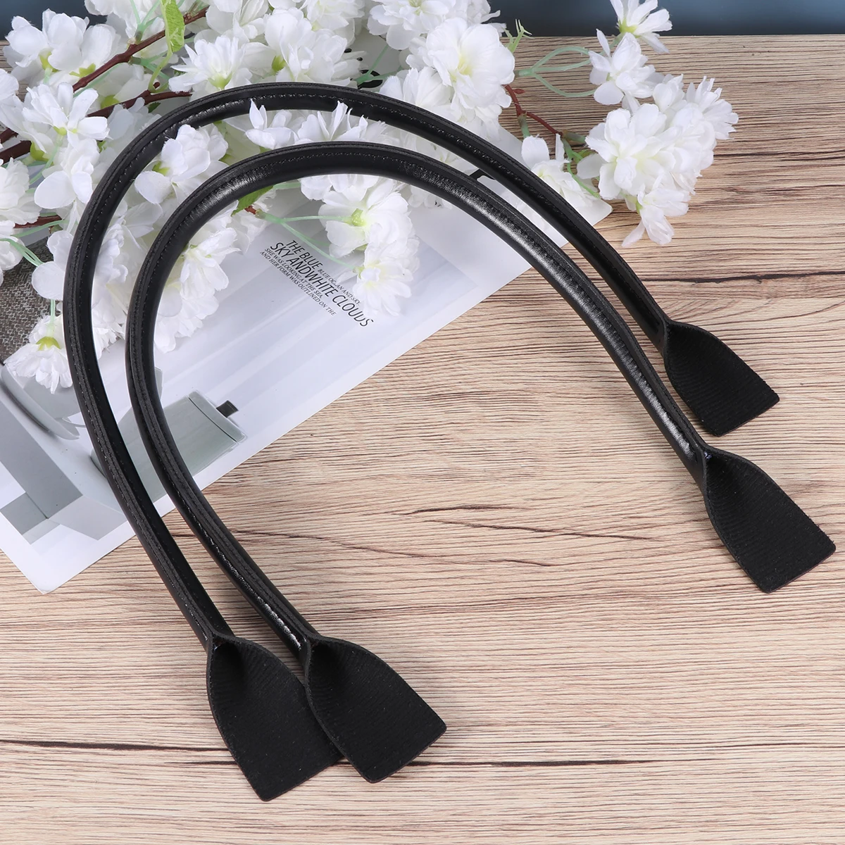 

2Pcs Tote Bag Strap Premium PU Replacement Handle for DIY Bags Classic Chic Design Black 60cm Bag Wrist Strap