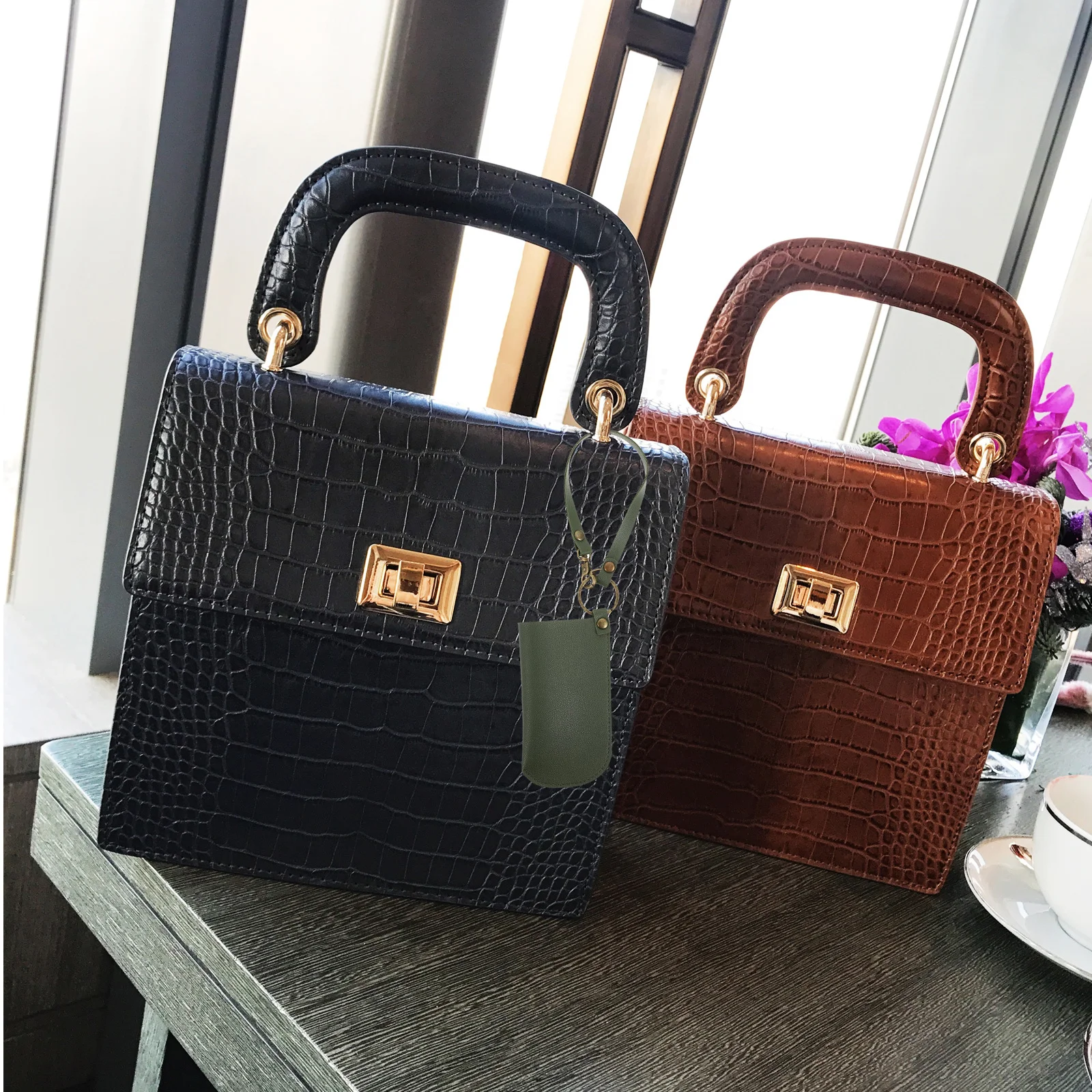 PU Sprayer Bottle Cover 60ml Capacity Olive Green Small Portable Waterproof Keychain Holder for Outdoors Bottle Holders