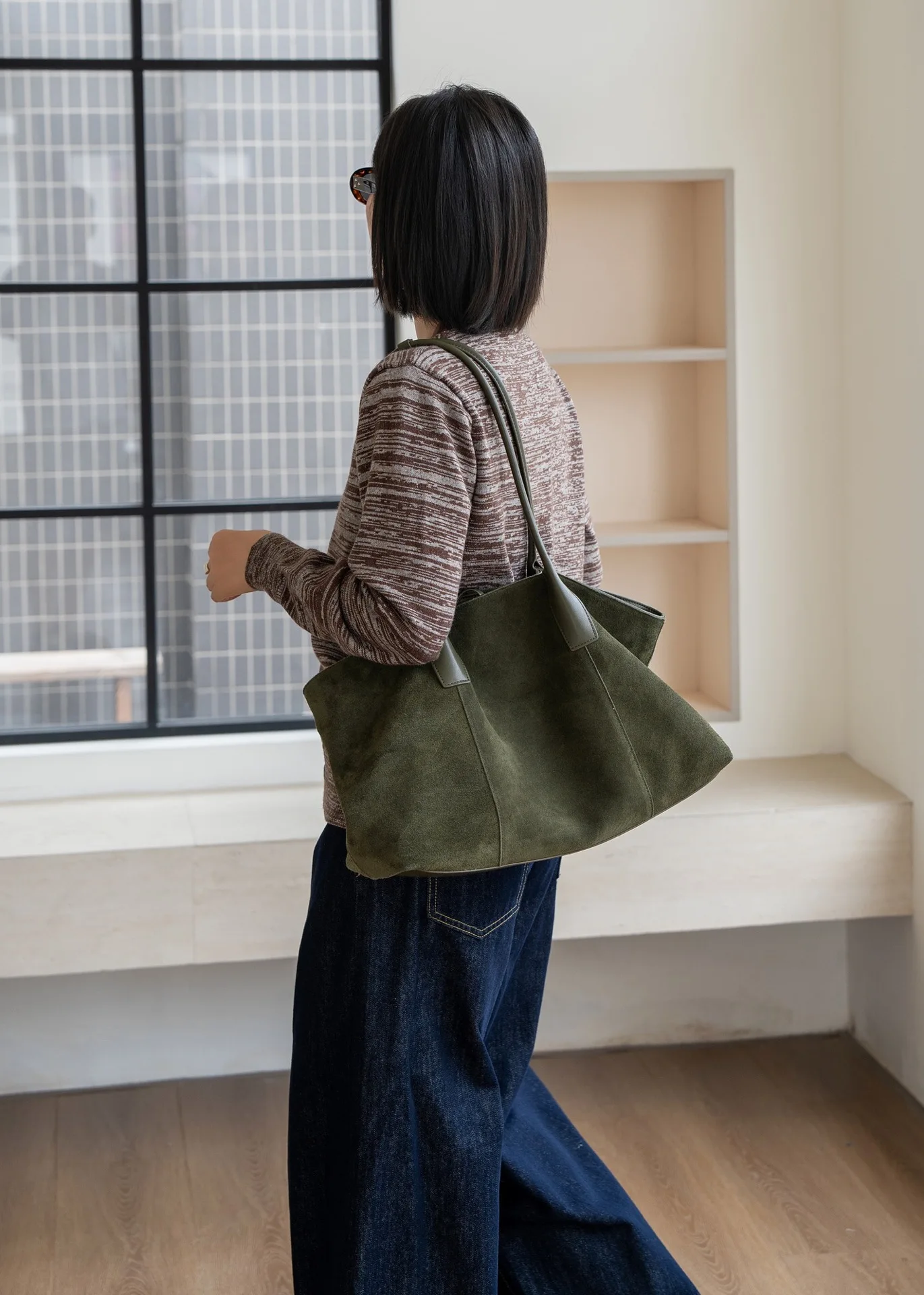 New High Texture Suede Tote Bag Retro Fashion Light Luxury Shoulder Bag Large Capacity Minimalist Underarm Bag Custom Logo