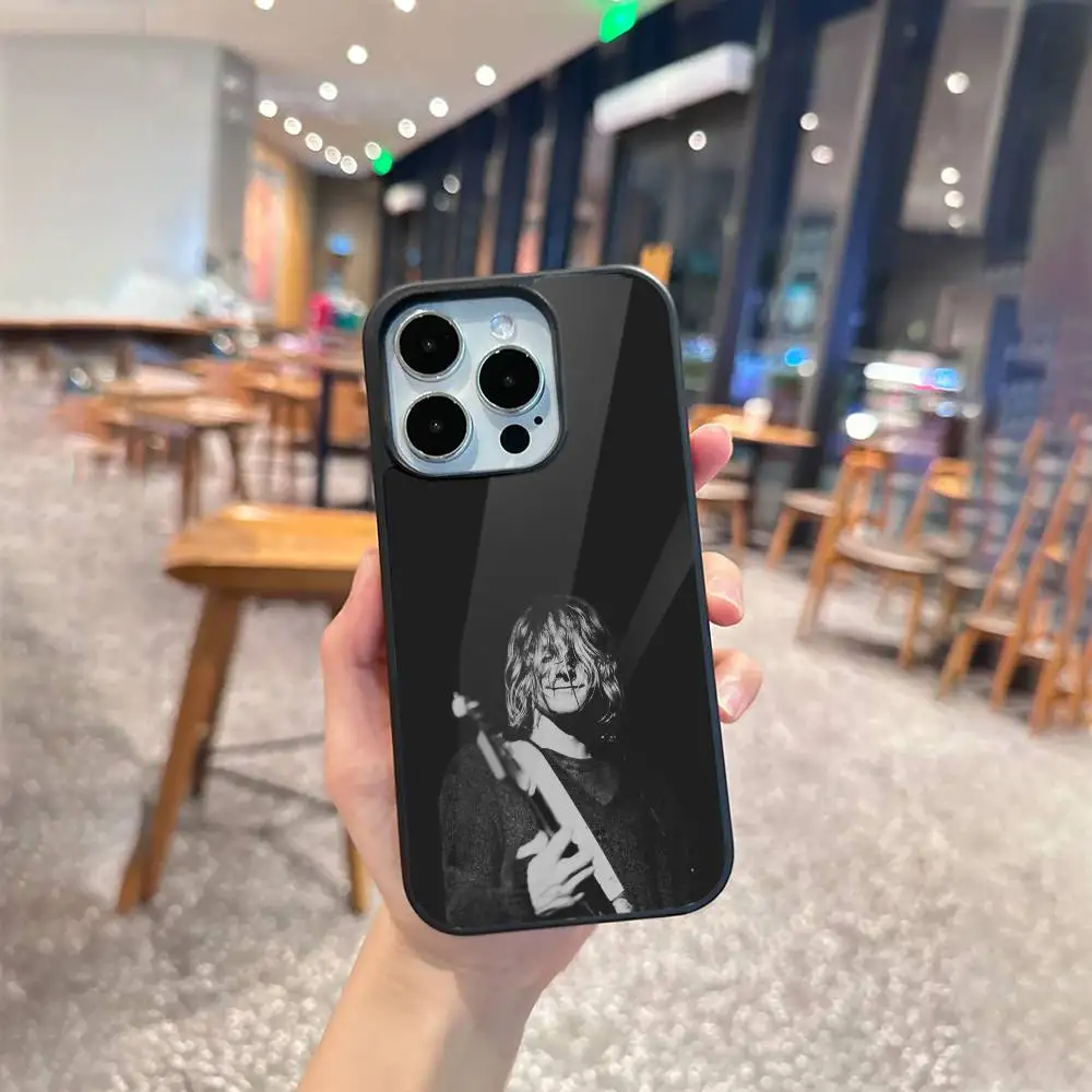 حافظة هاتف Singer K-Kurt C-Cobain لهاتف iPhone 14,16,15,13,17,12,Plus,Pro,Max Magnetic لغطاء Magsafe Frosted