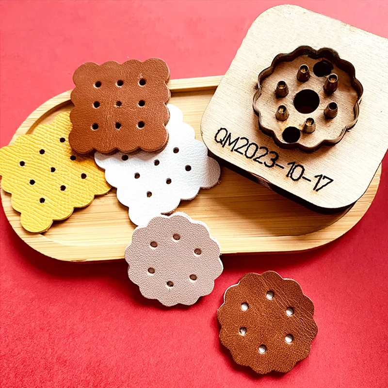 

DIY Cookie Punch Die, Pendant Punching Die, Square Biscuits, Hanging Keychain Cutting Mould, Handmade Leather, Wooden Knife