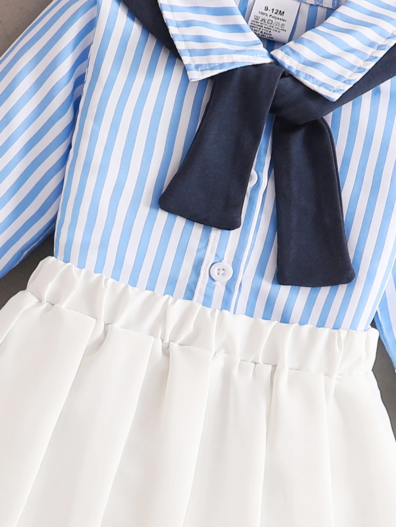 3-Piece Set for Baby Girls, Spring and Autumn Thin Skirt Suit, Baby Girl Button-Up Cardigan with Lapel, Blue and White Striped Long-Sleeve Shirt Top + Solid Color Pleated Skirt + Black Vest Decoration, Three-Piece Set for Girls, Cute and Elegant, Fashionable, Preppy Style, Sweet and Versatile Princess Skirt Set, Newborn First Birthday Gift, Comfortable and Soft, Suitable for 0-1-2-3 Years Old, 6-9 Months, Suitable for Outdoor, Casual, Party, Festival Gift 4