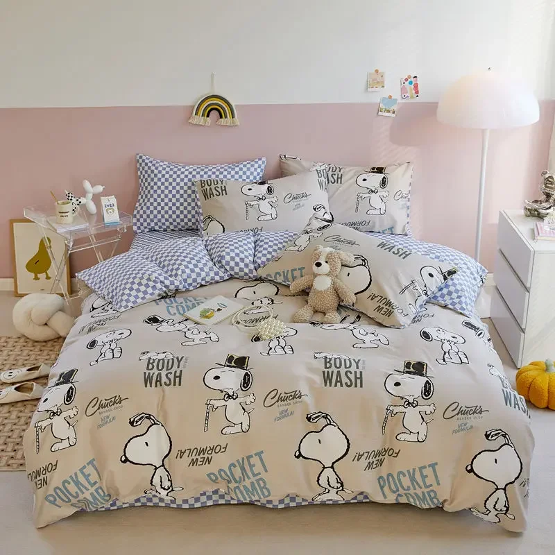 Snoopy sweet and fun cartoon printed pure cotton soft, comfortable and skin-friendly bed sheet and quilt cover four-piece set