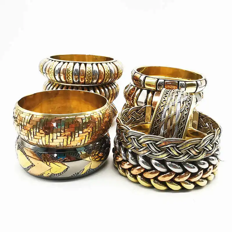 Ethnic Fashion Metal Collection for 2024 Tibetan Copper Brass Cuff Bangles Multi Designs BB-002