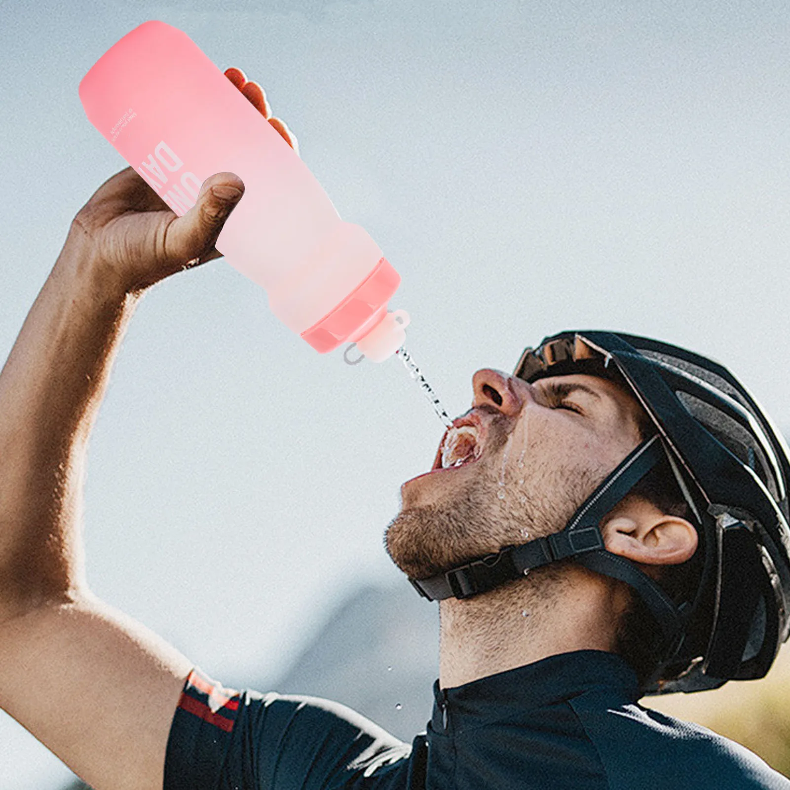 Portable Cycling Water Bottle 760ml Leak Proof Bike Squeeze Water Bottle for Outdoor Sports with Sealed Spout Wide Mouth