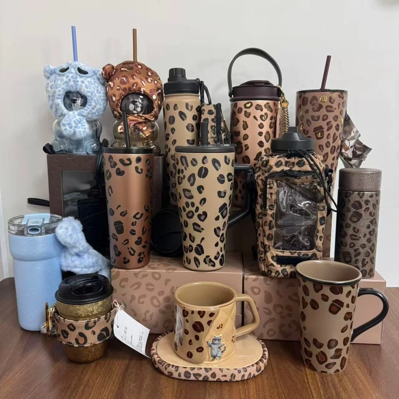 bk-coffee-tumbler-leopard-print-insulated-large-capacity-titanium-cup-with-straw-extra-lid-gift-box-for-daily-travel