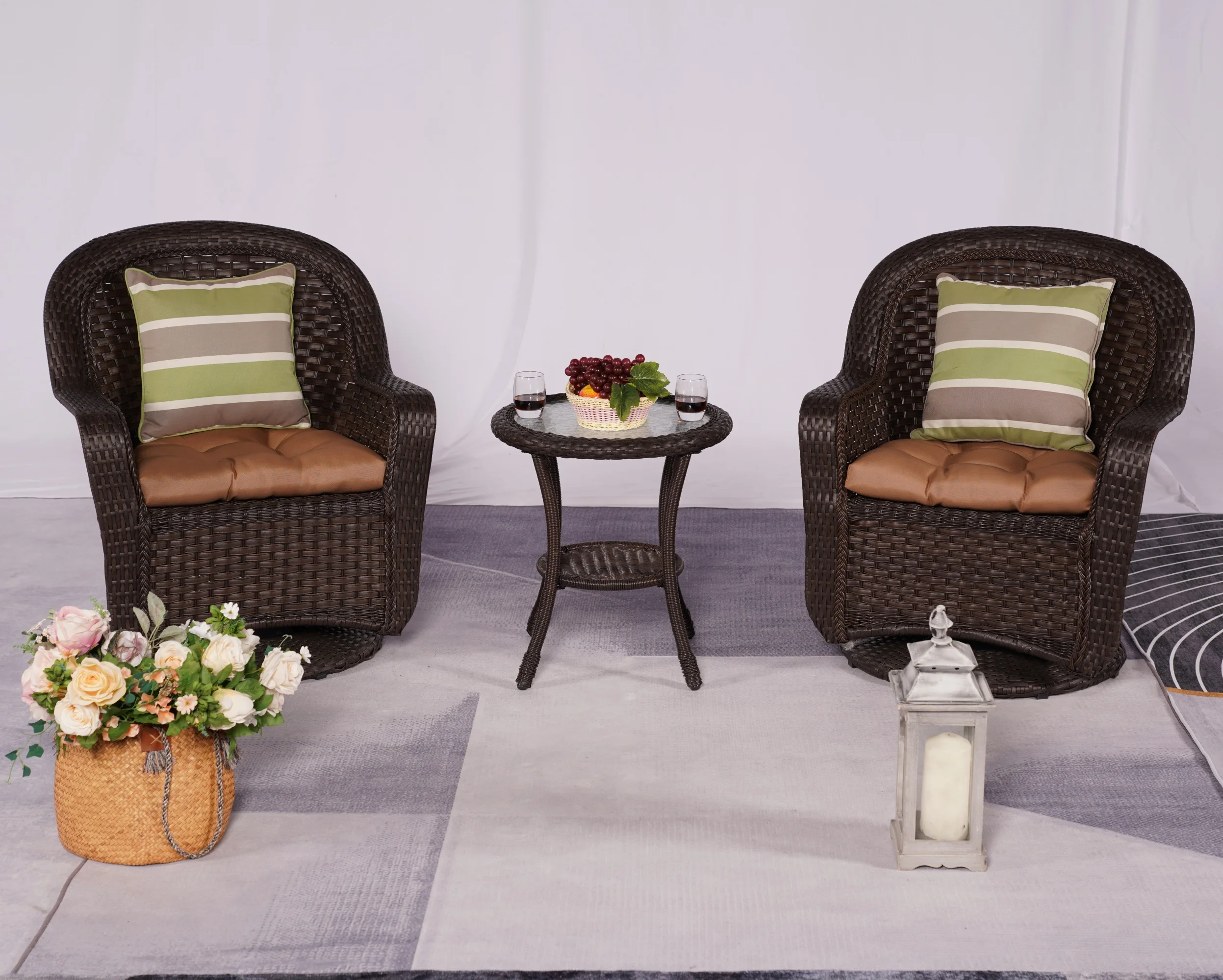 

Современное компактное кресло-качалка из ротанга ручной работы, столовые приборы, легкая универсальная уличная мебель для спальни - парковый отель